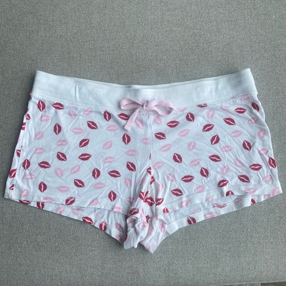 PJ Salvage White and Pink Lip Print Pajama Shorts